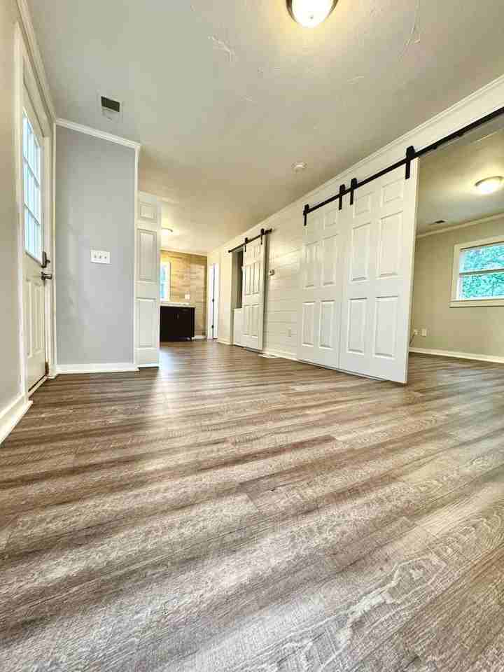2724 Griffin St - Photo 4 of 11
