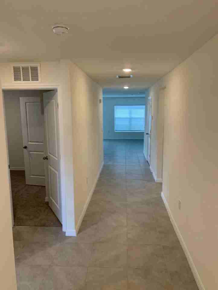 16763 Parker River St - Photo 4 of 24