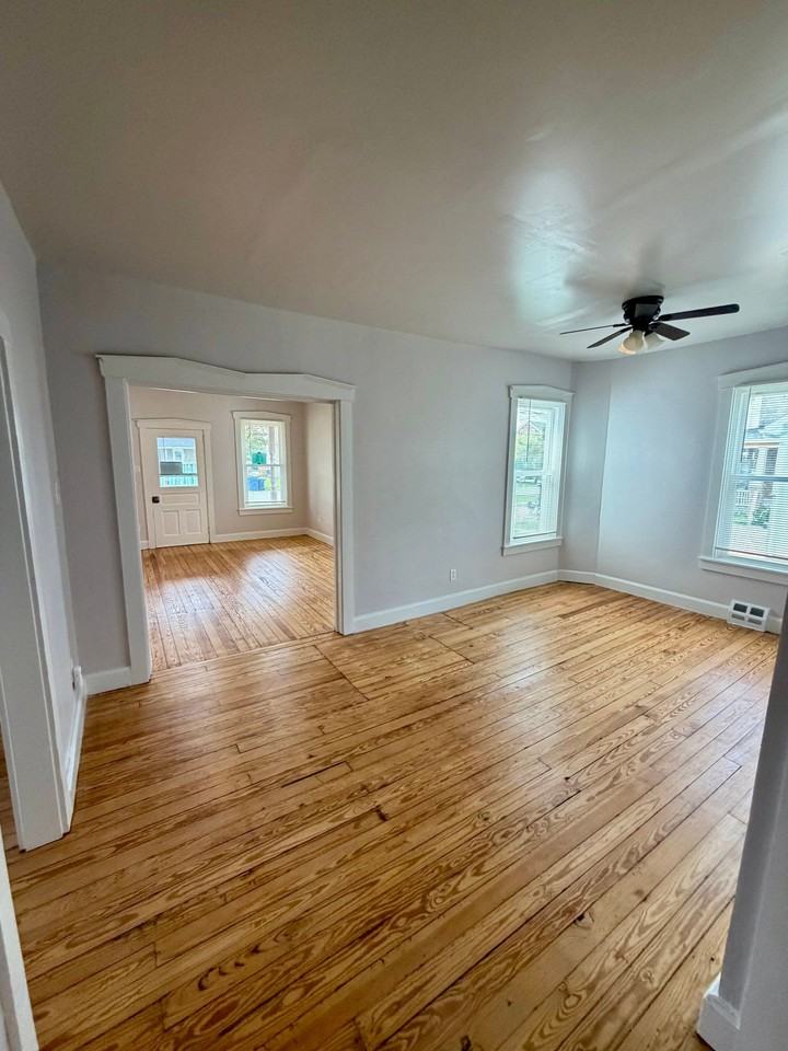 37 N Kinzer Rd - Photo 7 of 40
