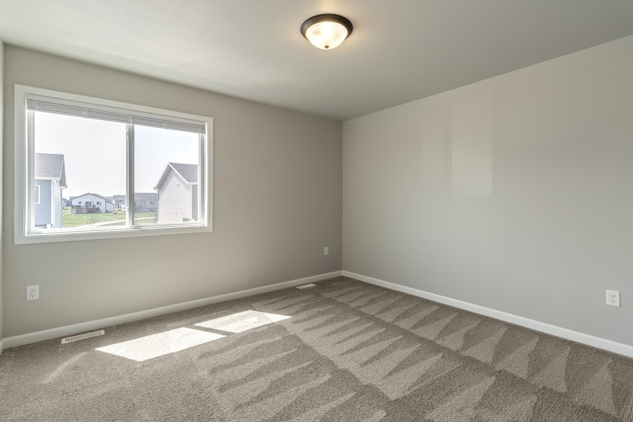 762 United Dr #1 - Photo 7 of 14