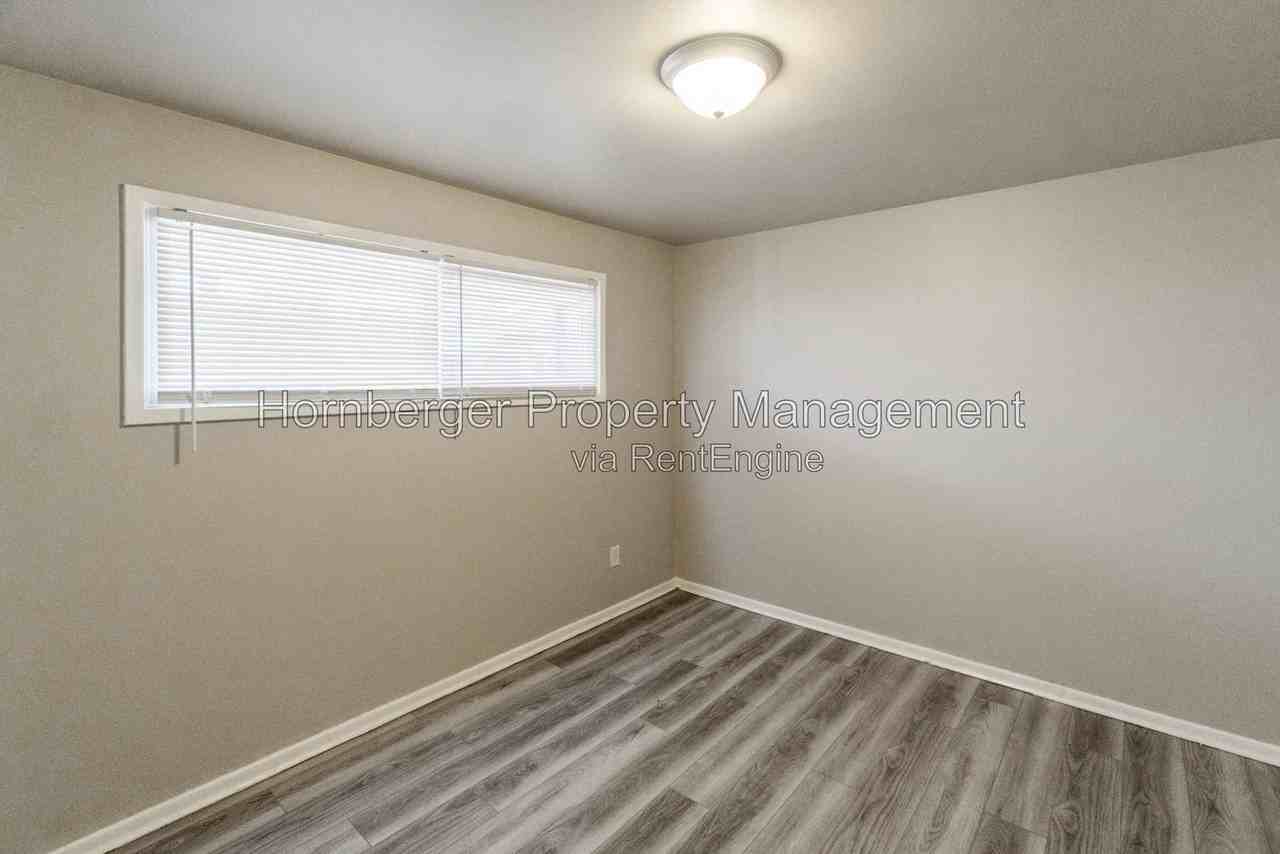1512 N Post St - Photo 6 of 9