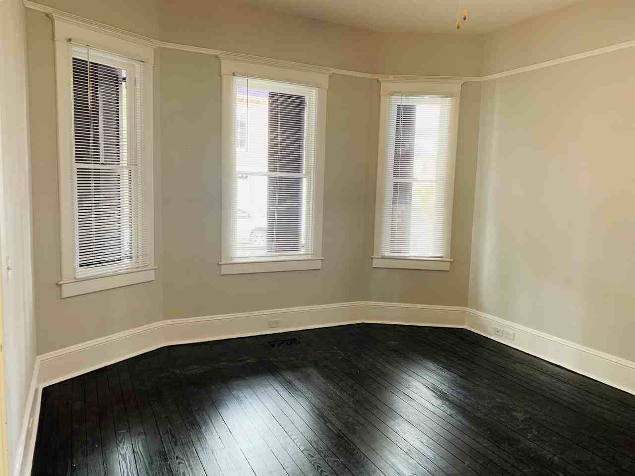 23 E 40th St #A - Photo 3 of 28