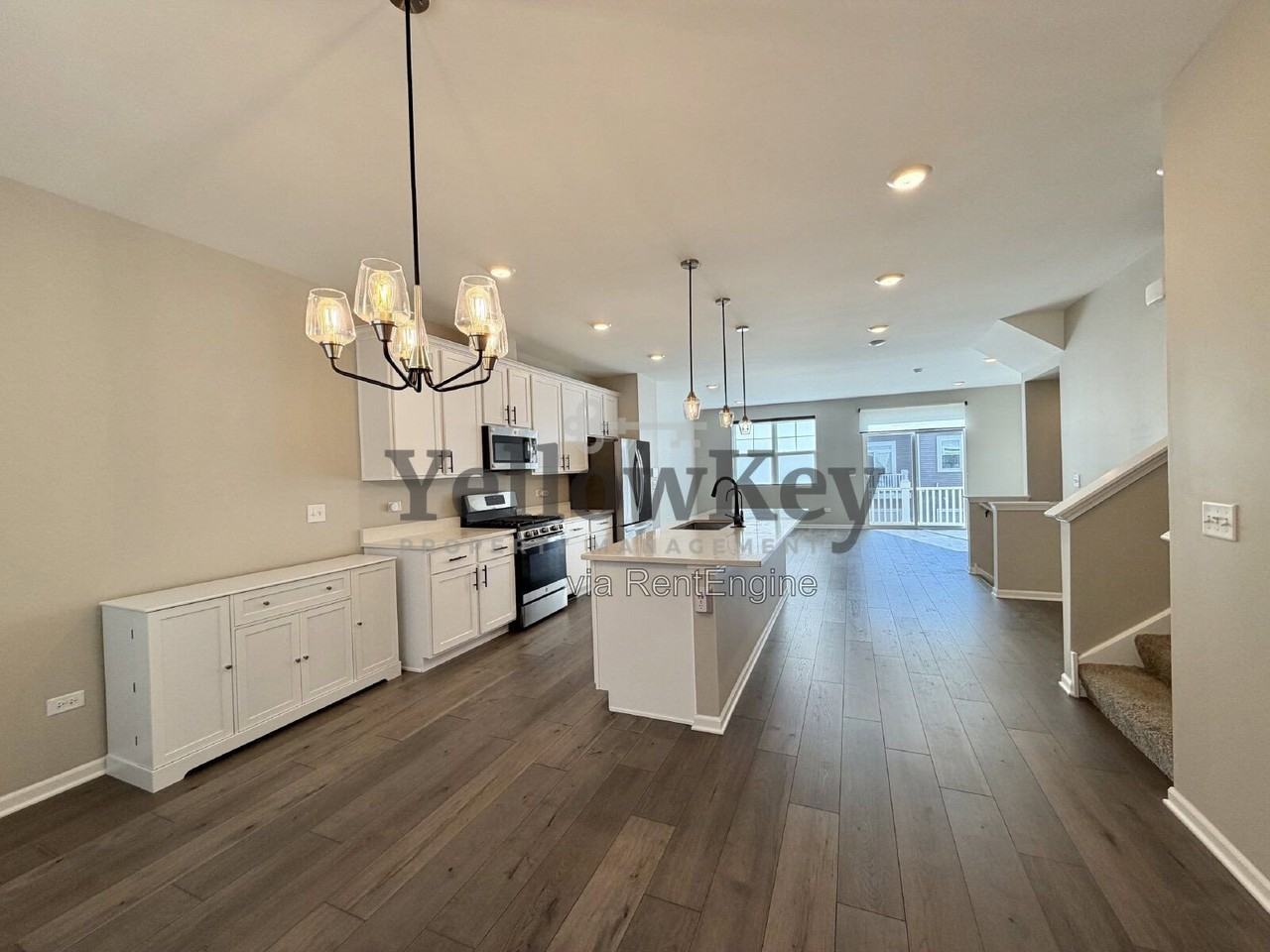 4131 Chelsea Manor Cir - Photo 4 of 15