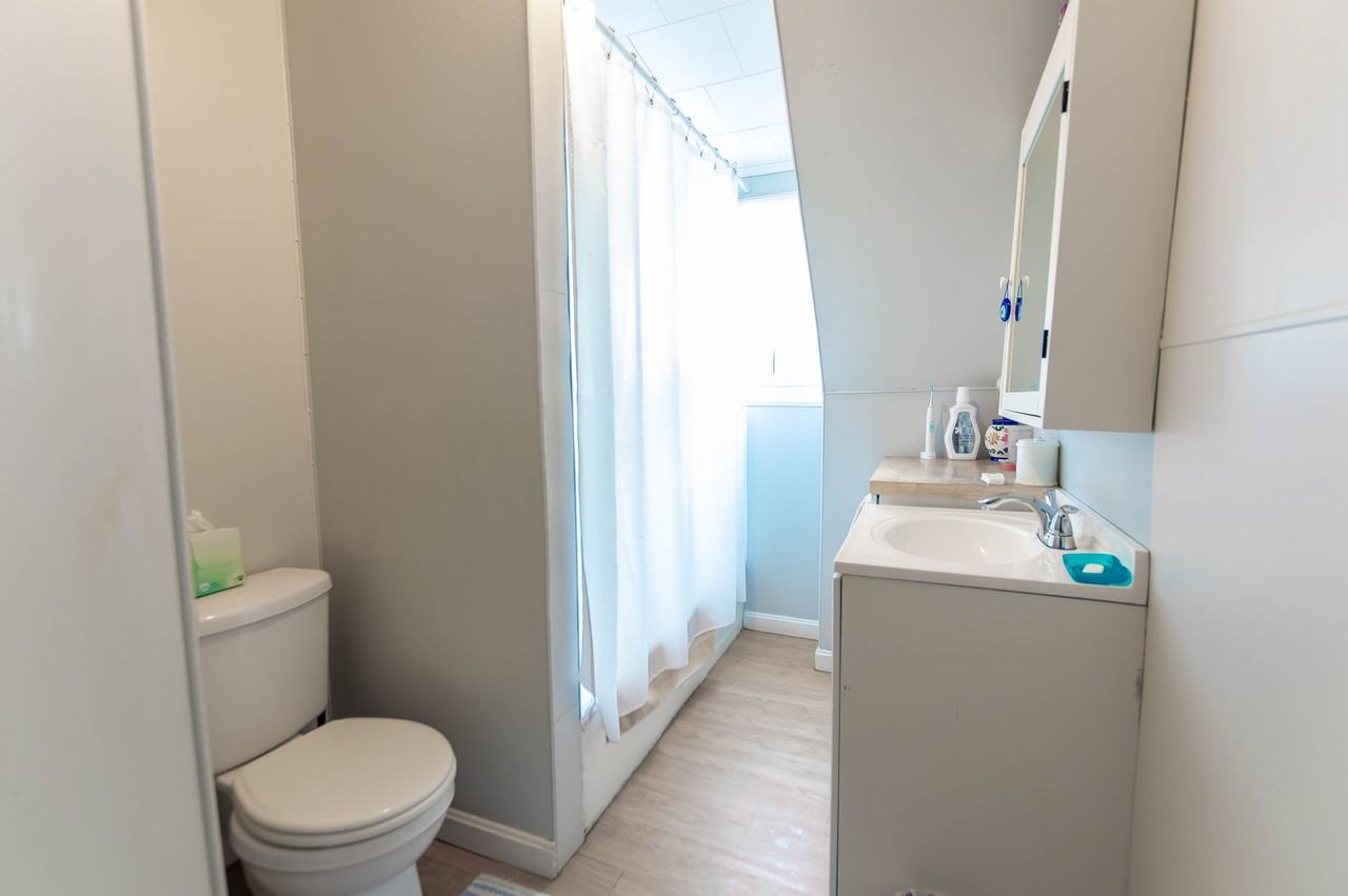 39 Prospect St #2 - Photo 6 of 9
