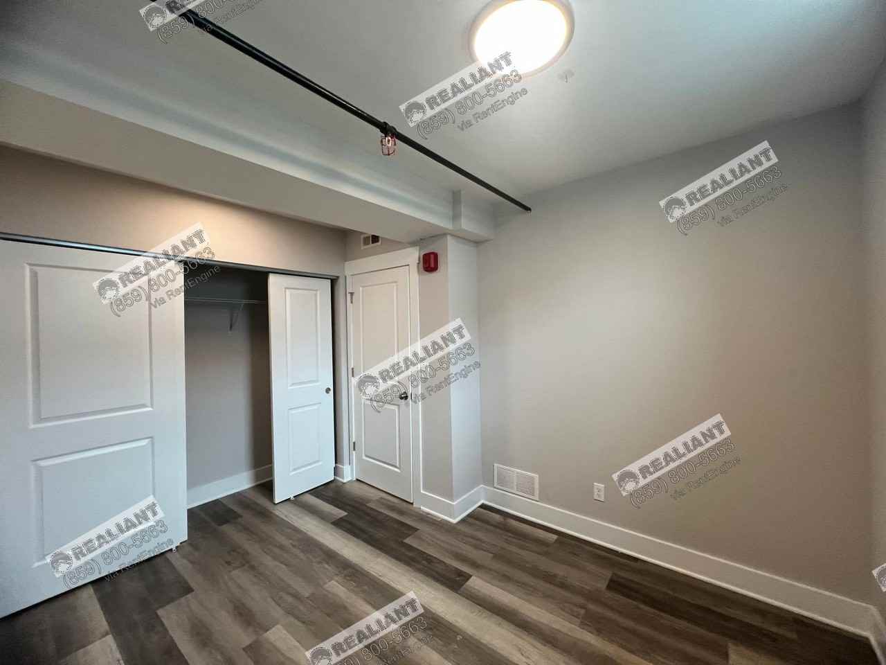 811 Madison Ave #100 - Photo 6 of 9