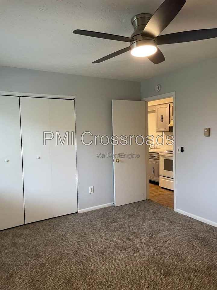 1814 Whipple Ave Nw #7 - Photo 7 of 8