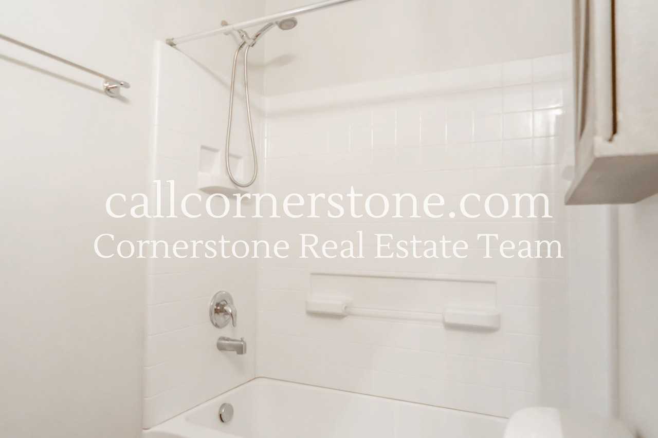 10043 Seawolf Dr - Photo 6 of 28