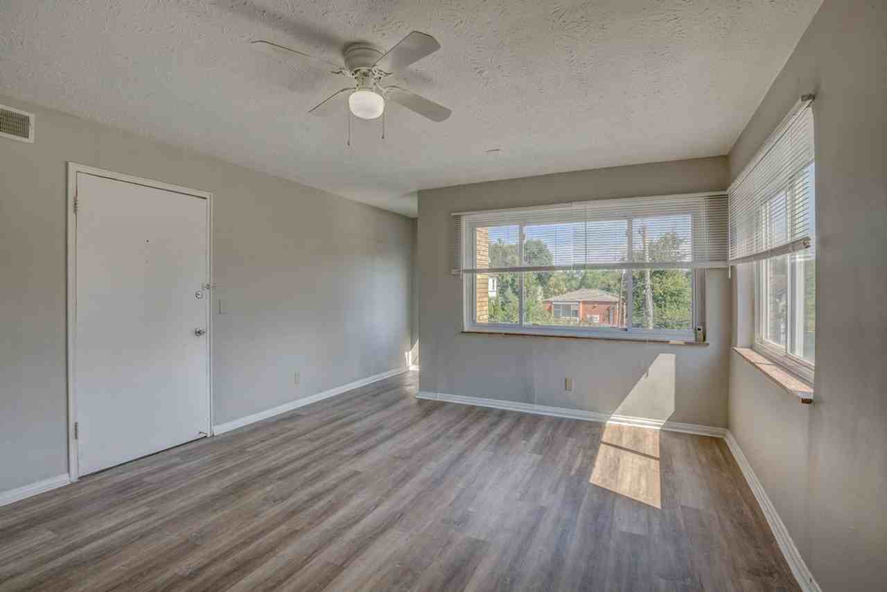 783 N Fred Shuttlesworth Cir #4 - Photo 5 of 15