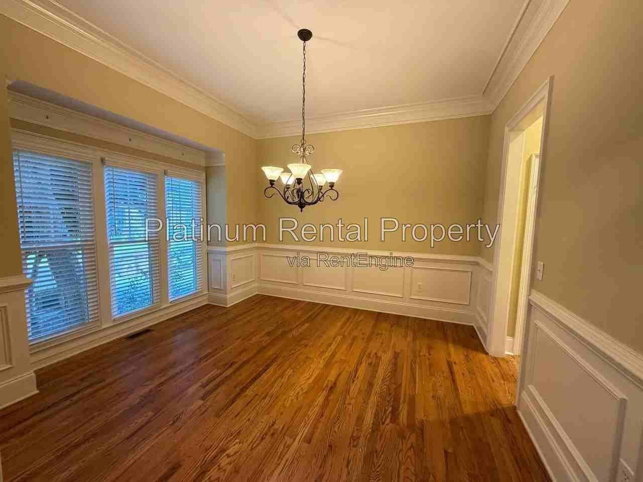 8015 Wakehurst Pl - Photo 6 of 50