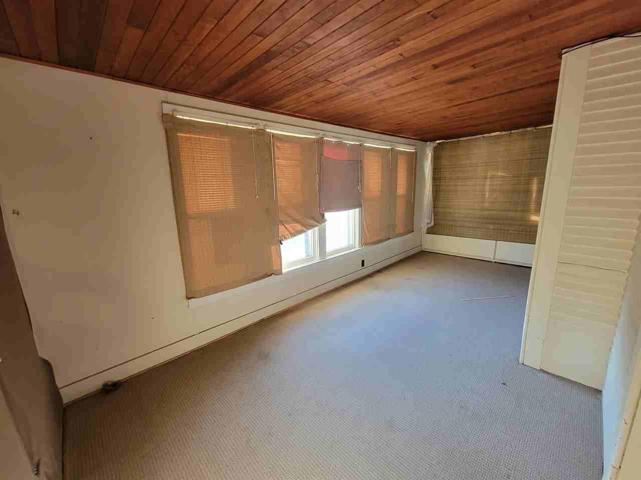 1105 1/2 Avenue F #14721084 - Photo 2 of 11