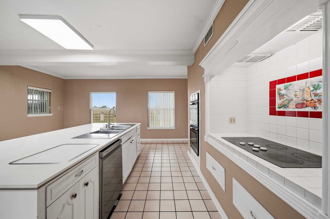 9719 I Dr - Photo 2 of 26