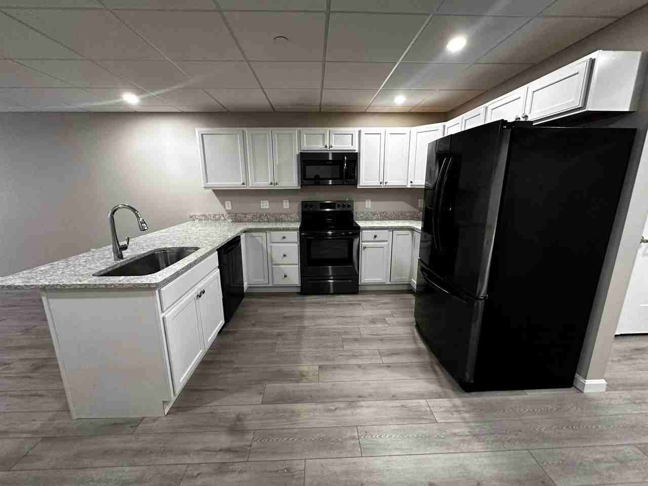111 Church St #4 - Photo 4 of 24
