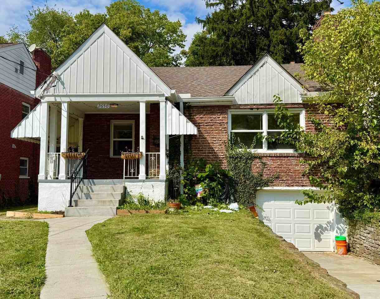 2650 Cedarbrook Dr - Photo 2 of 24