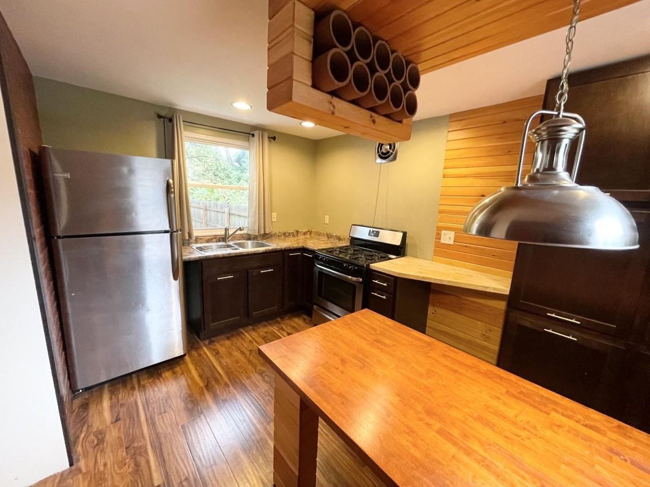1914 Waverly Ave #1 - Photo 7 of 9