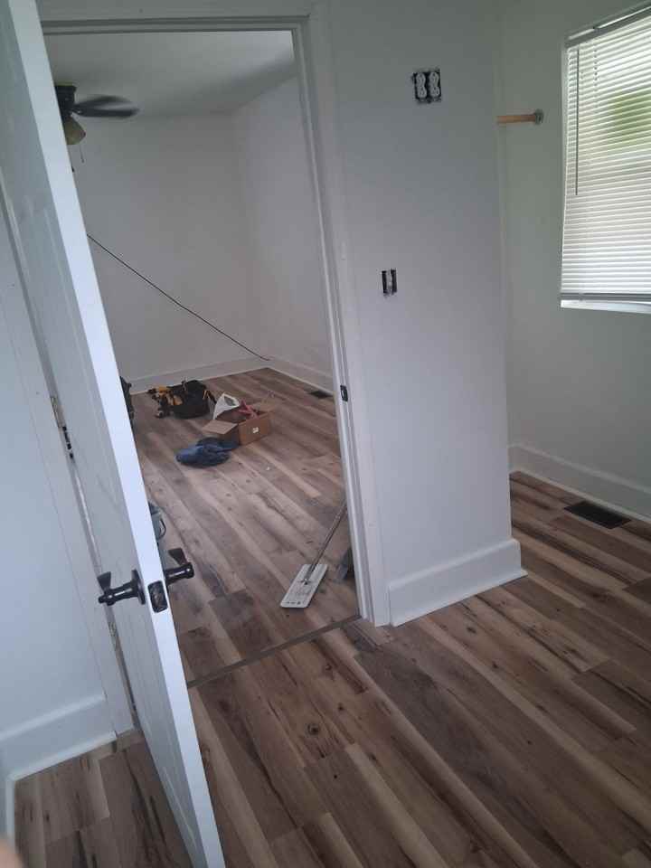 209 13th St - Photo 6 of 10