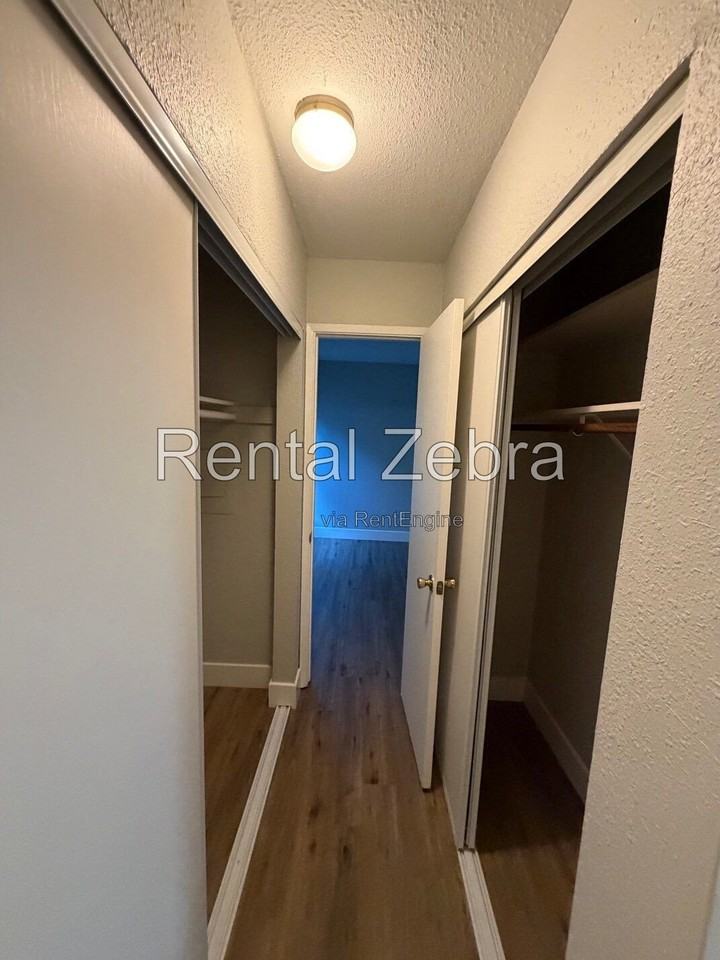 1333 N Camino Alto - Photo 6 of 9
