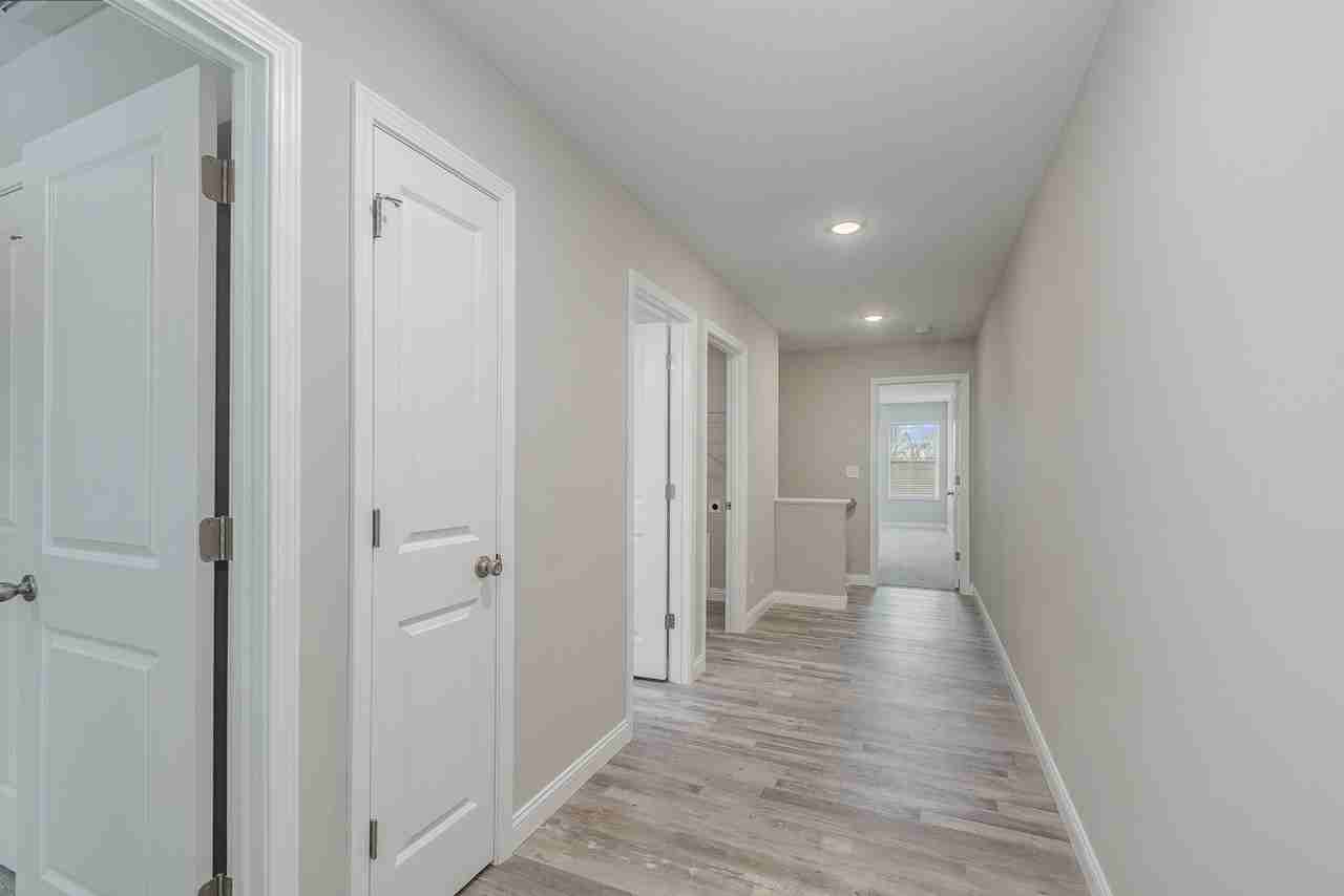 2017 Terrace Ct #2017 - Photo 3 of 18