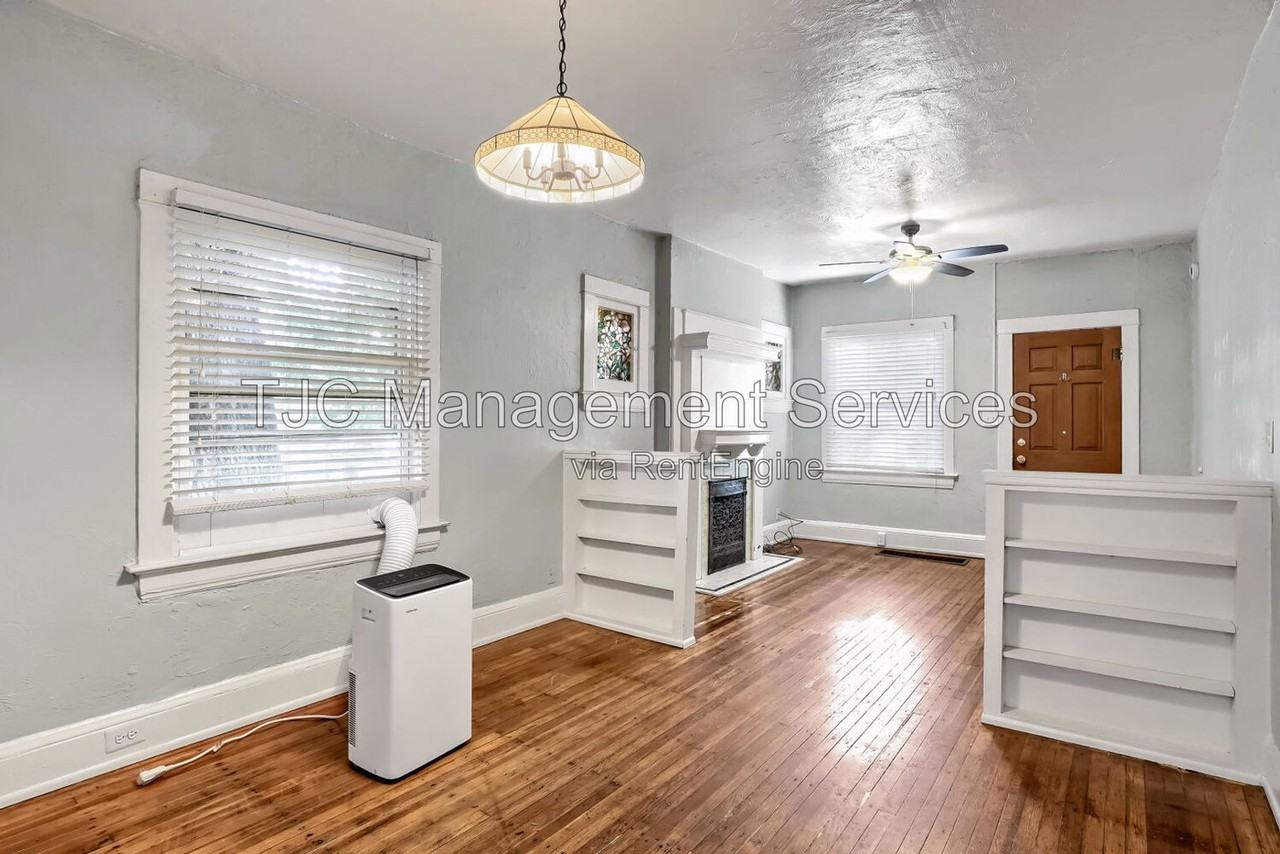 865 S Grant St - Photo 5 of 12