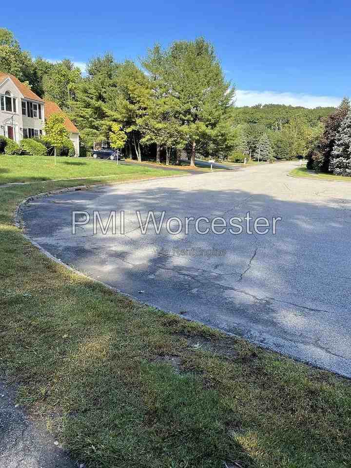 28 Brookside Ave - Photo 2 of 18