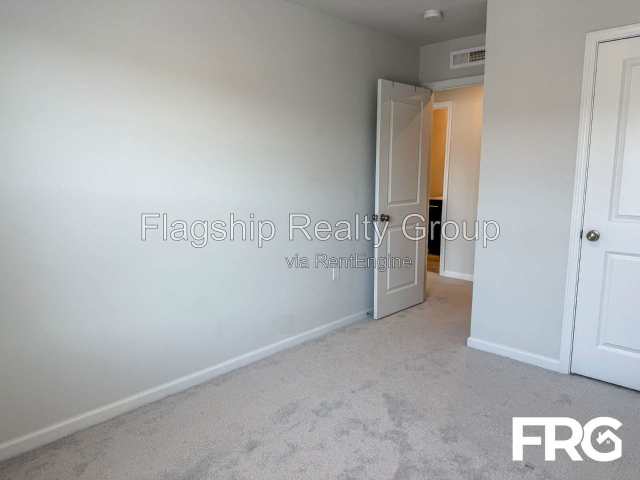 225 Peebles Dr - Photo 5 of 44