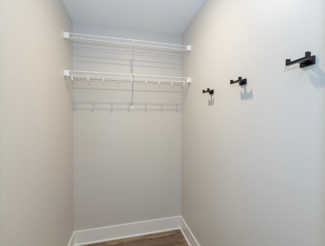 335 Center St #300 - Photo 3 of 15