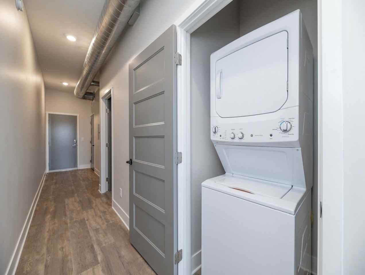 335 Center St #300 - Photo 6 of 15