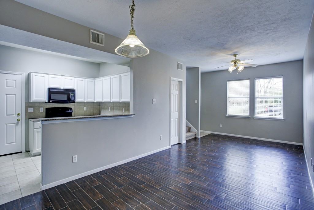 6820 Winton #A - Photo 3 of 11