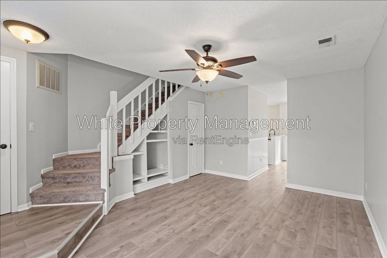 8289 Golf Ridge Dr - Photo 3 of 20