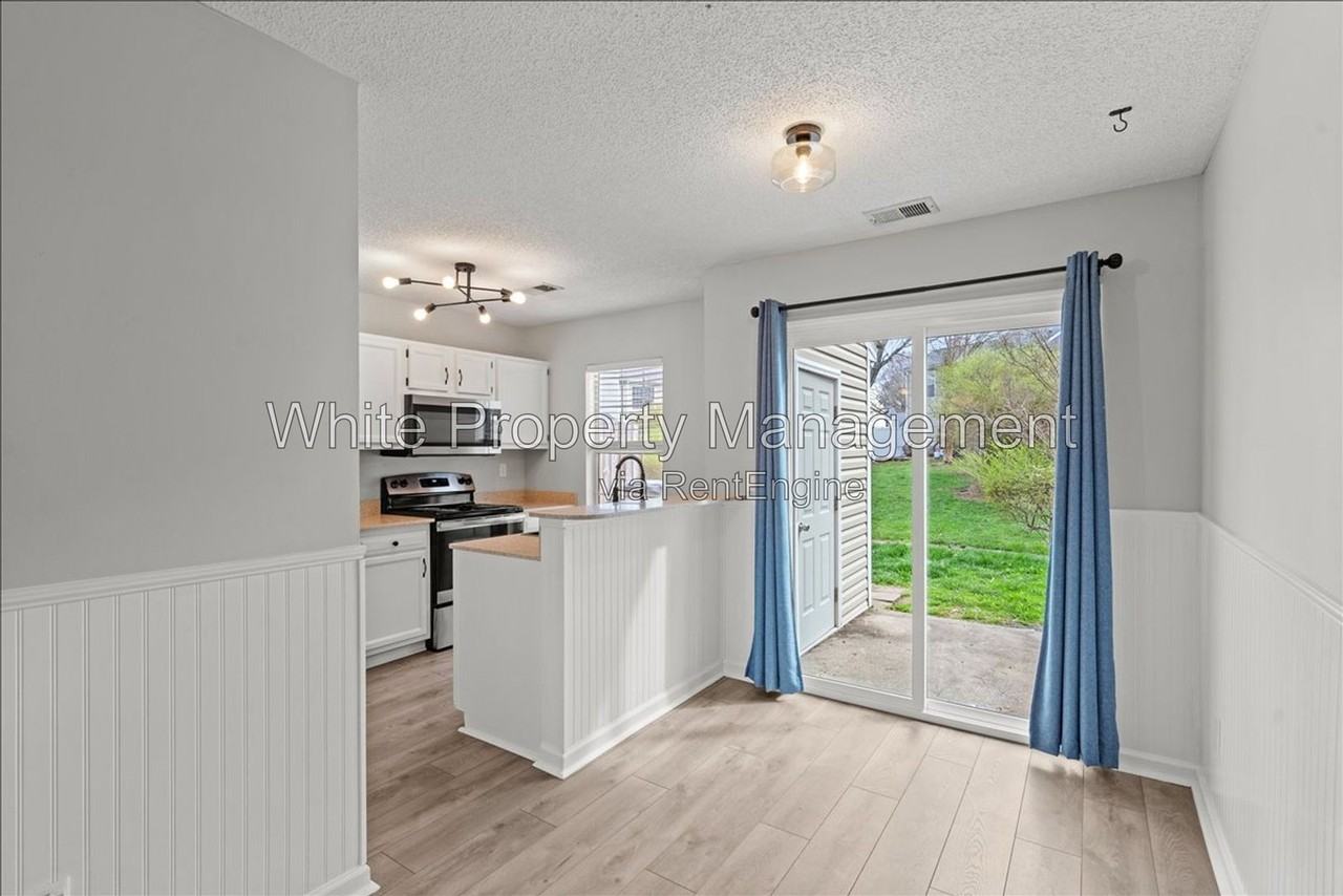 8289 Golf Ridge Dr - Photo 4 of 20