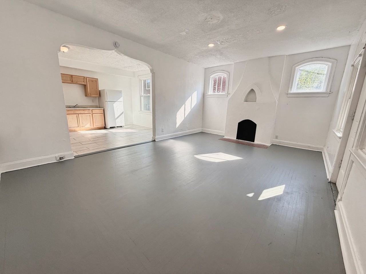3716 Beatrice Dr #2 - Photo 3 of 14