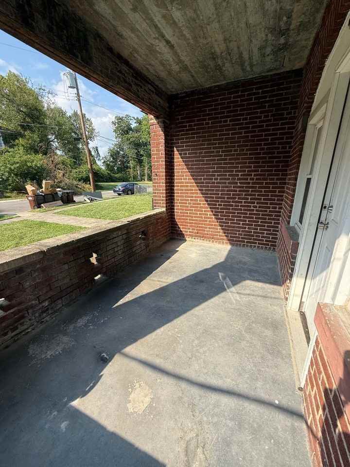 3716 Beatrice Dr #2 - Photo 4 of 14