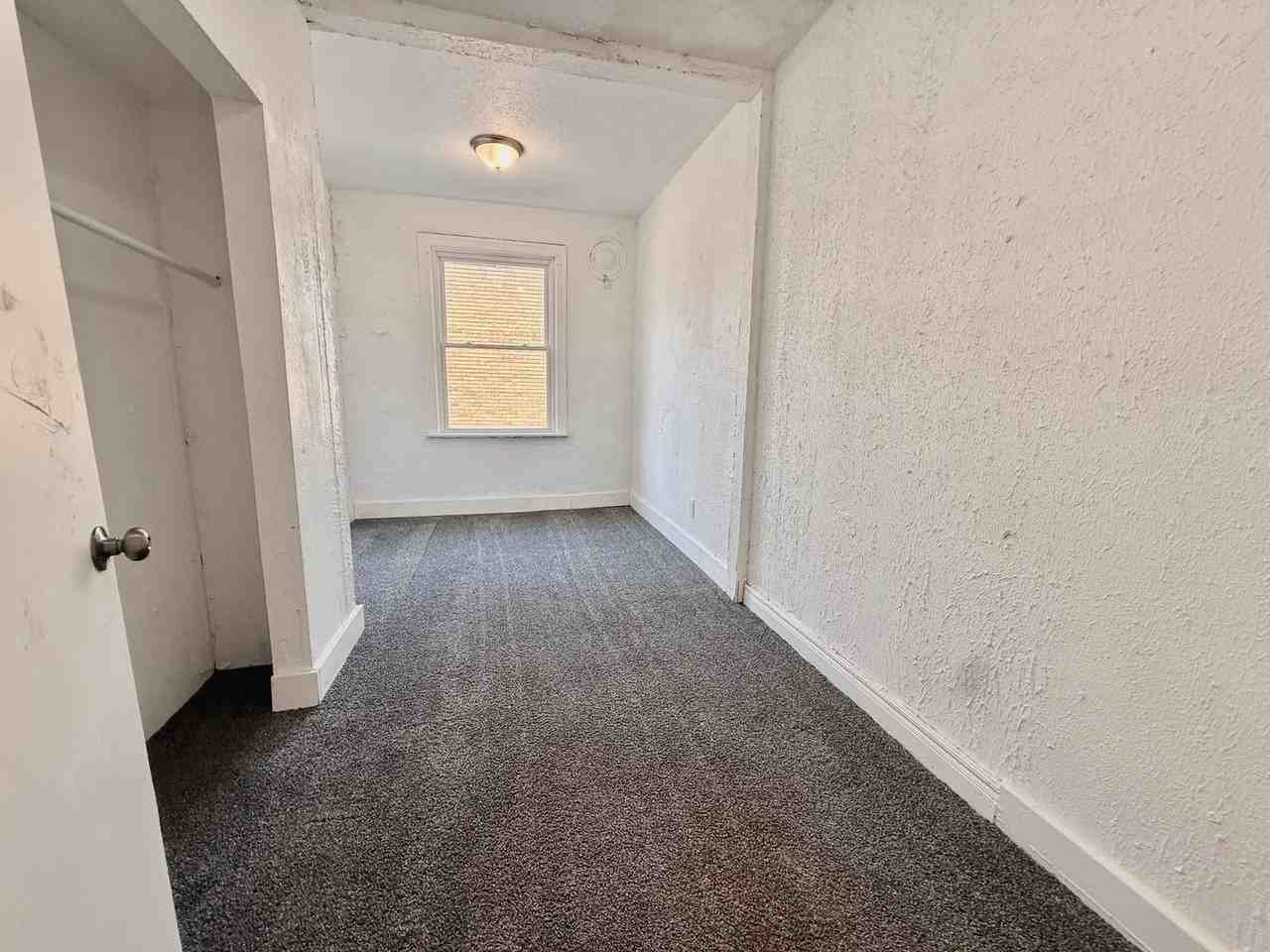 3716 Beatrice Dr #3 - Photo 6 of 13