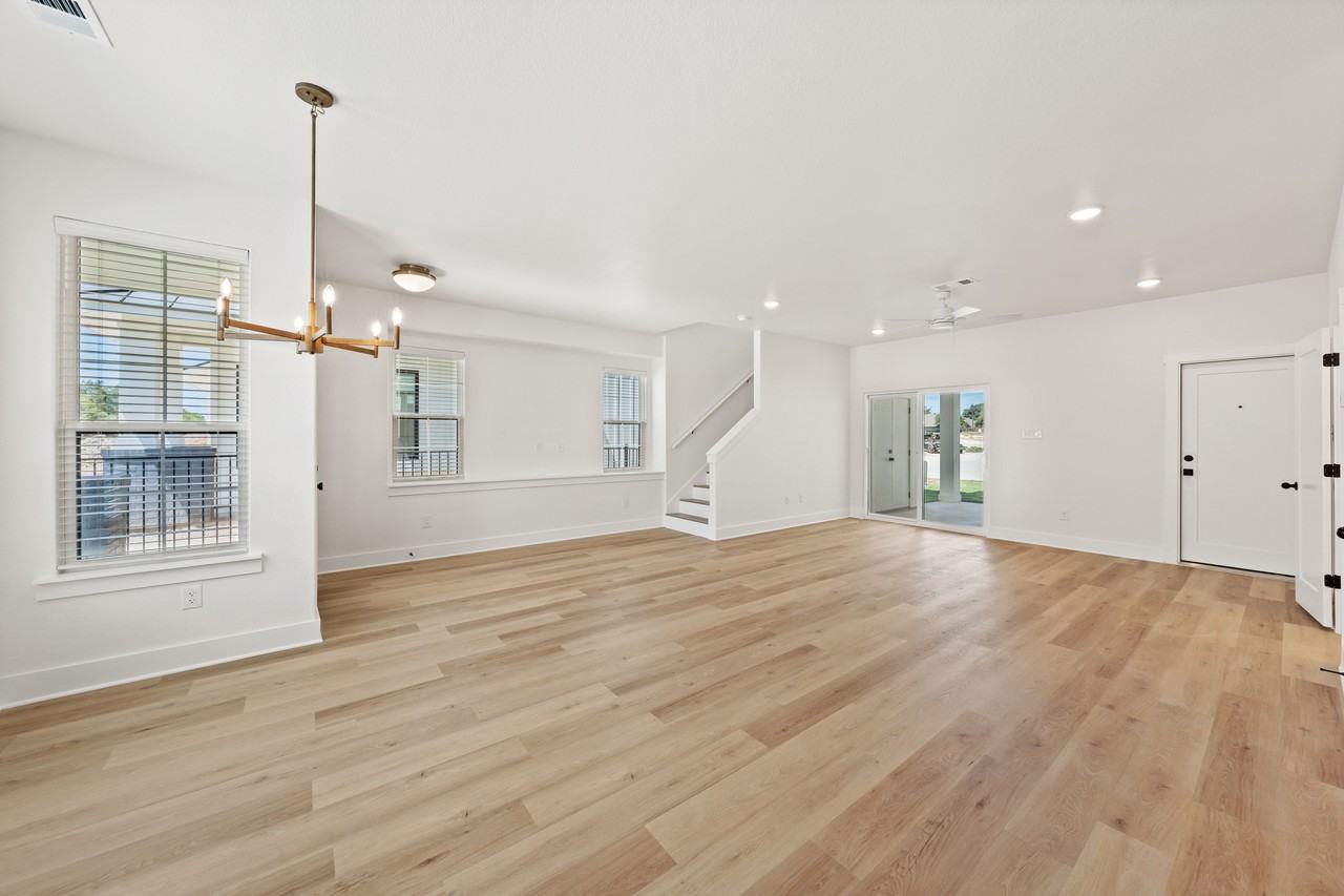 5811 S 31st St #501 - Photo 3 of 29