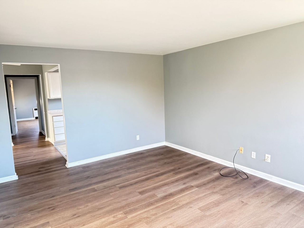 3919 E Gatewood Ln #1 - Photo 2 of 15
