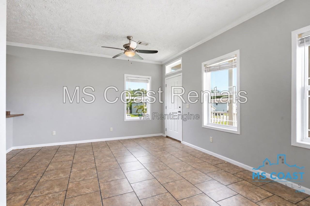 2025 Toulouse St #A - Photo 5 of 23