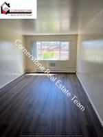 featured image of 325 Cragmor Rd #206