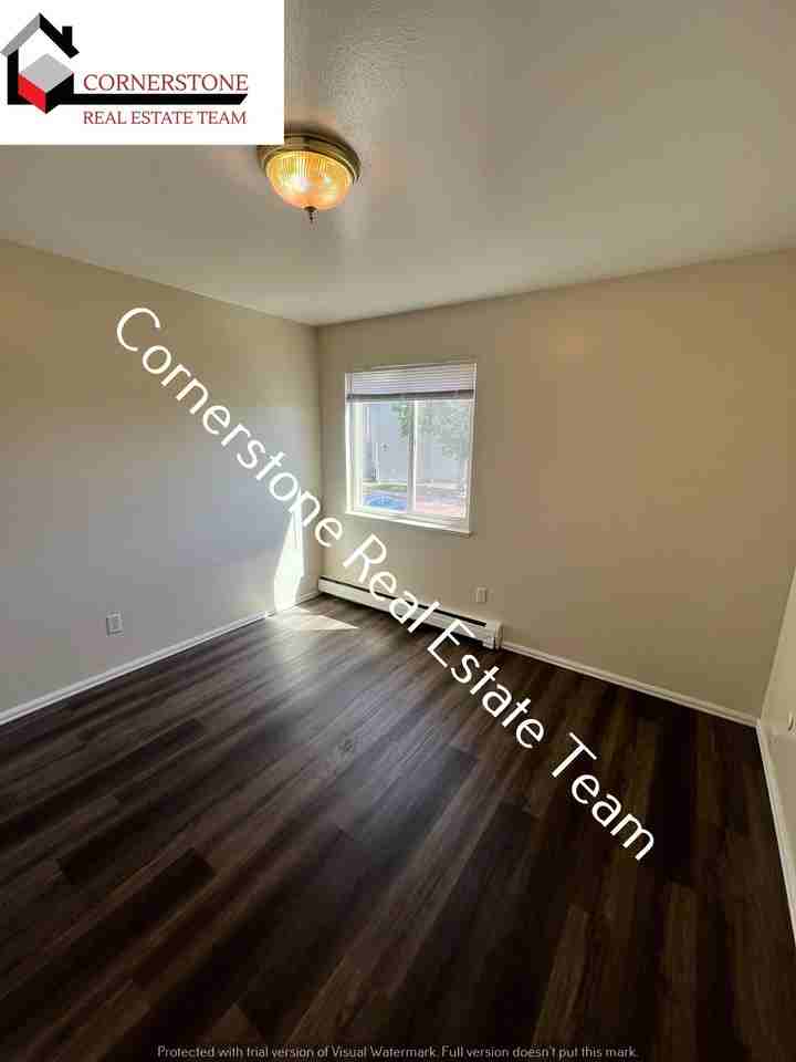 325 Cragmor Rd #206 - Photo 3 of 6