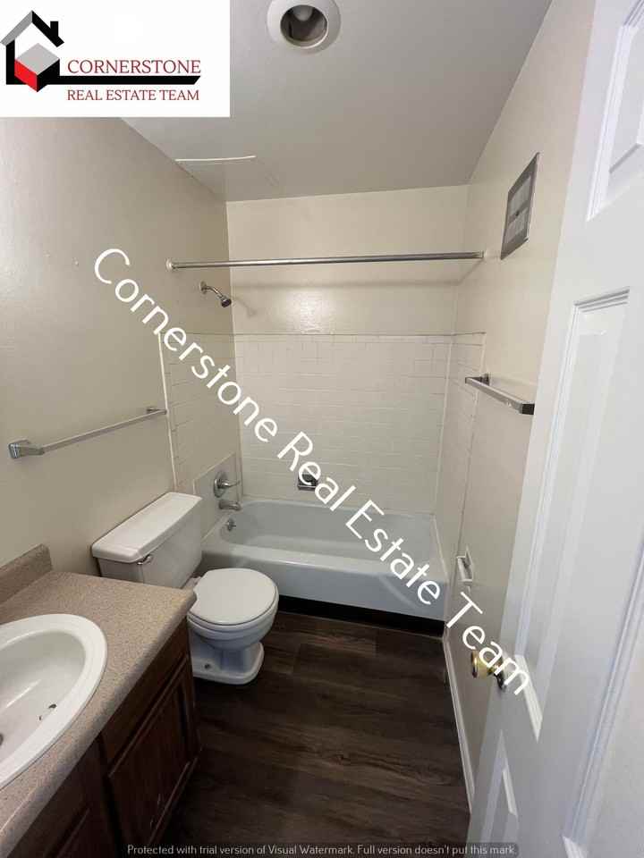 325 Cragmor Rd #206 - Photo 6 of 6
