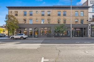 featured image of 401 W 1st Ave #3