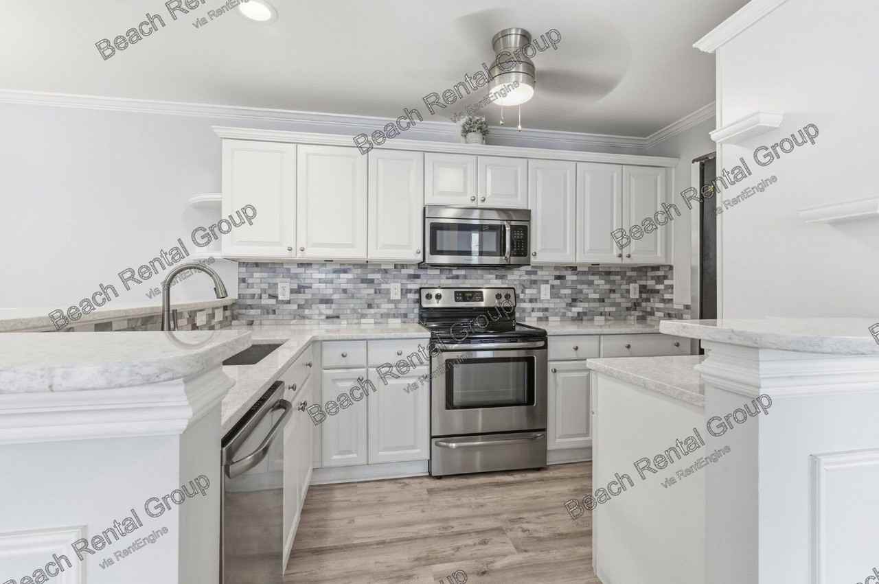 4665 Fringetree Dr #5E - Photo 6 of 23