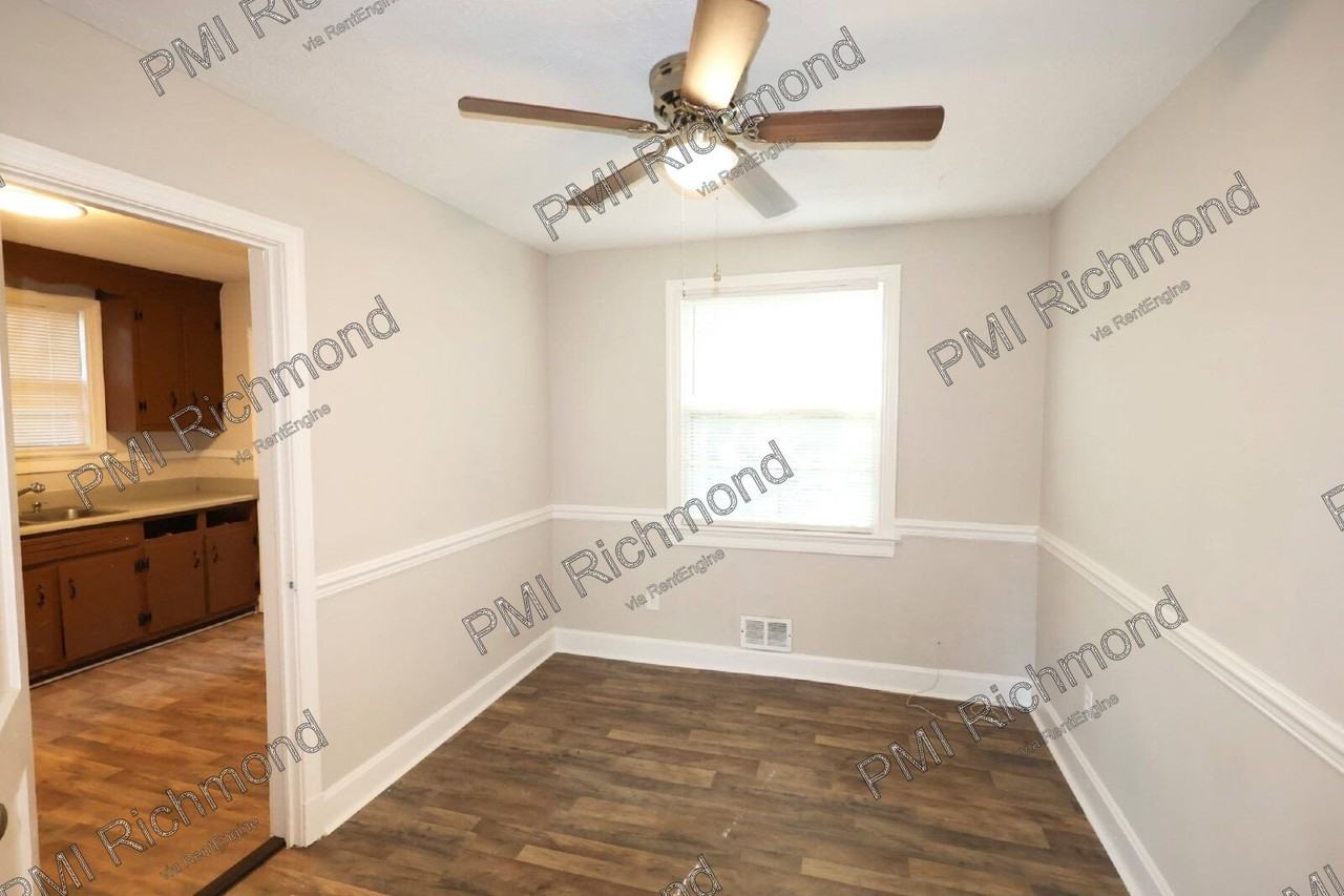 3607 Thompson St - Photo 5 of 20