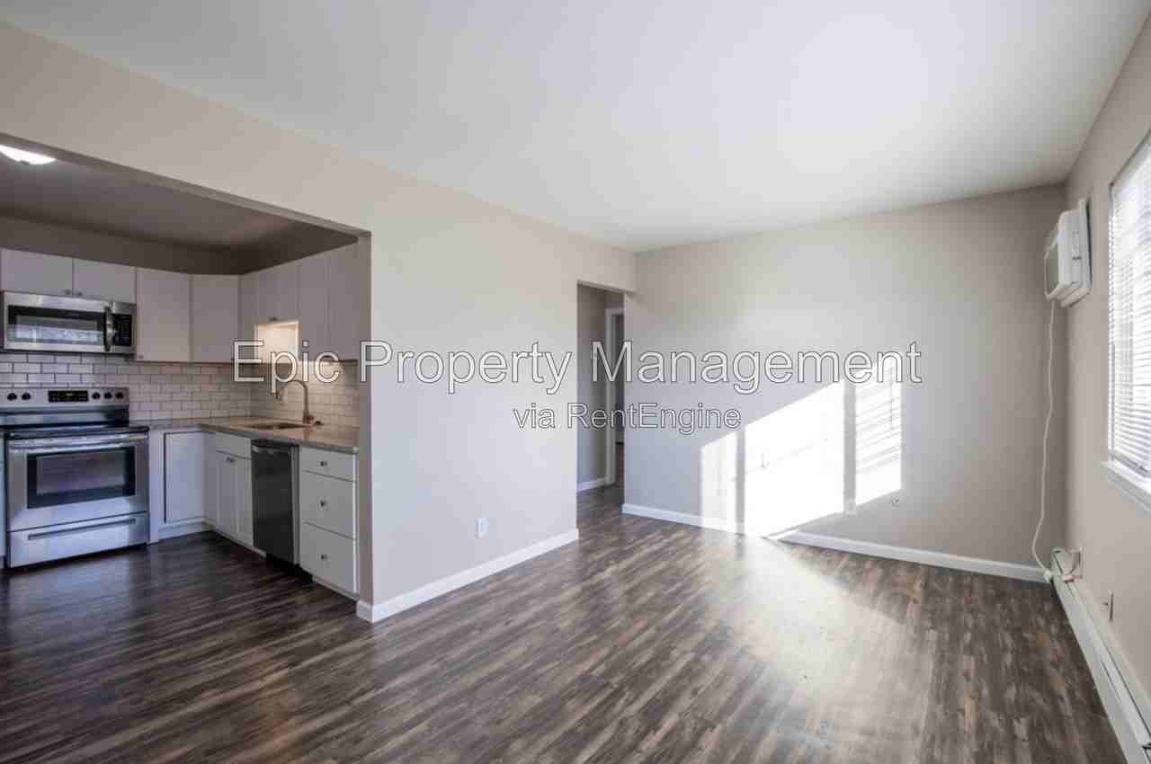 1778 Goddard Rd #7 - Photo 5 of 11