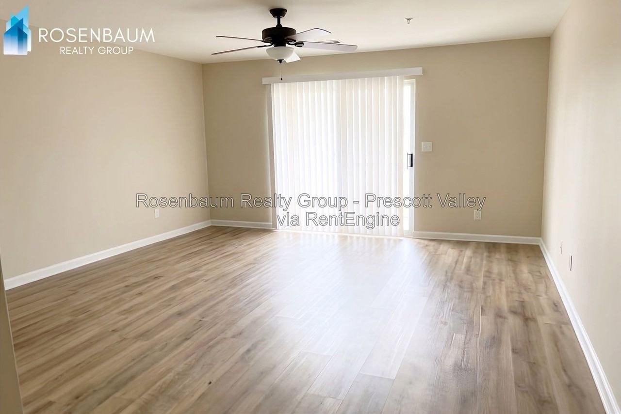 3133 N Yavapai Rd E #2 - Photo 3 of 15