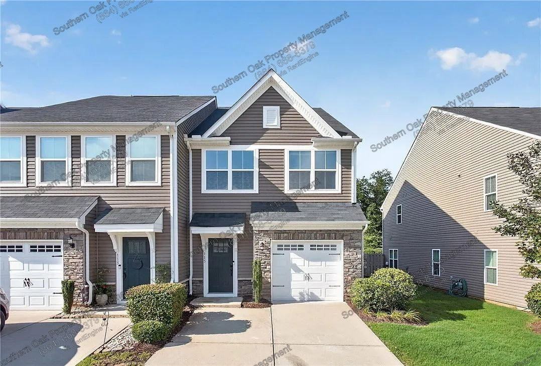 115 Roundtree Dr