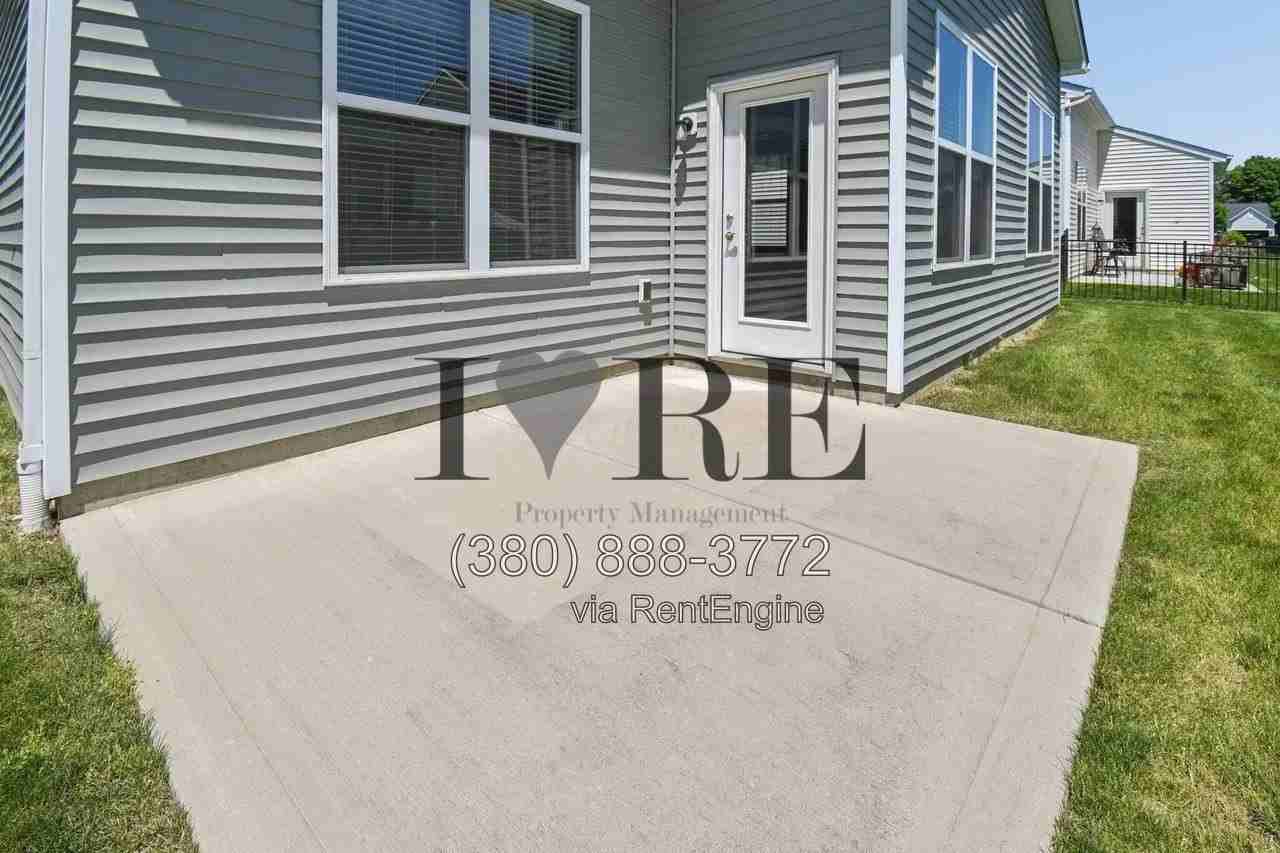 6012 Lawthorn Dr - Photo 5 of 37