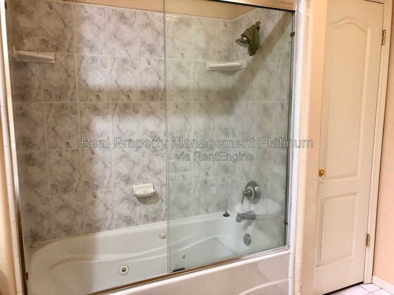130 N Gayle Ave - Photo 6 of 16