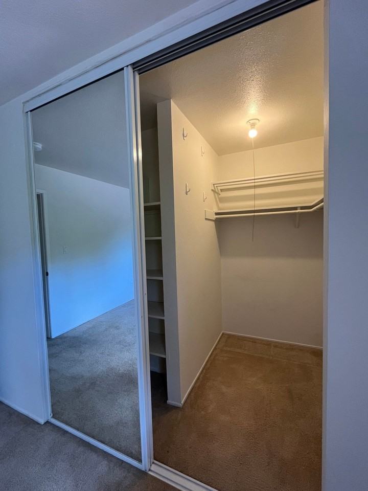 820 Villa Ln #2 - Photo 6 of 7
