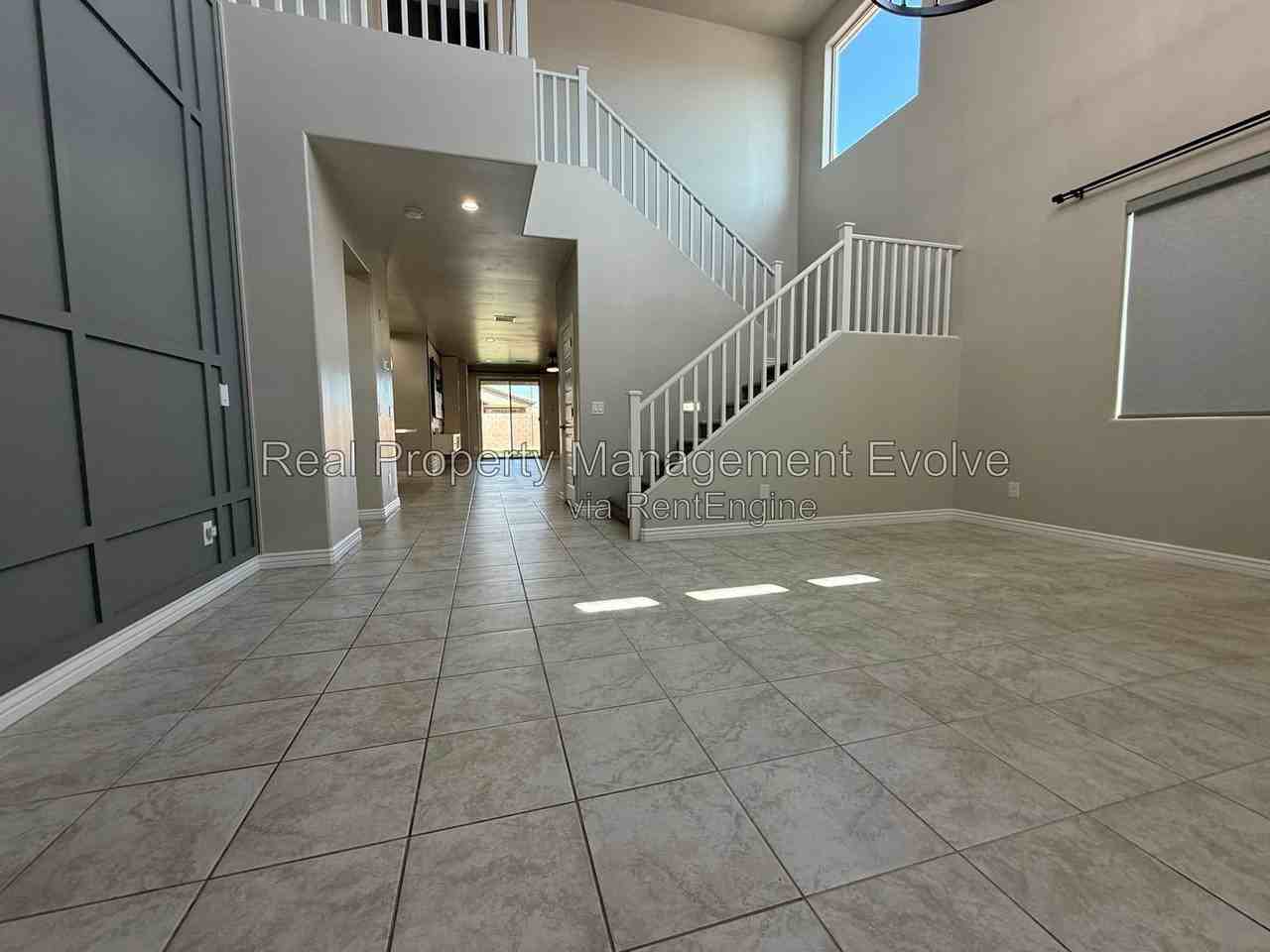 5352 W Farmhand Dr - Photo 4 of 50