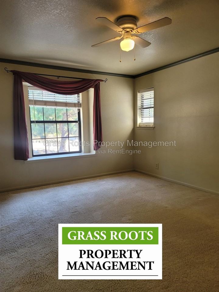 17060 Alexandra Way - Photo 6 of 8