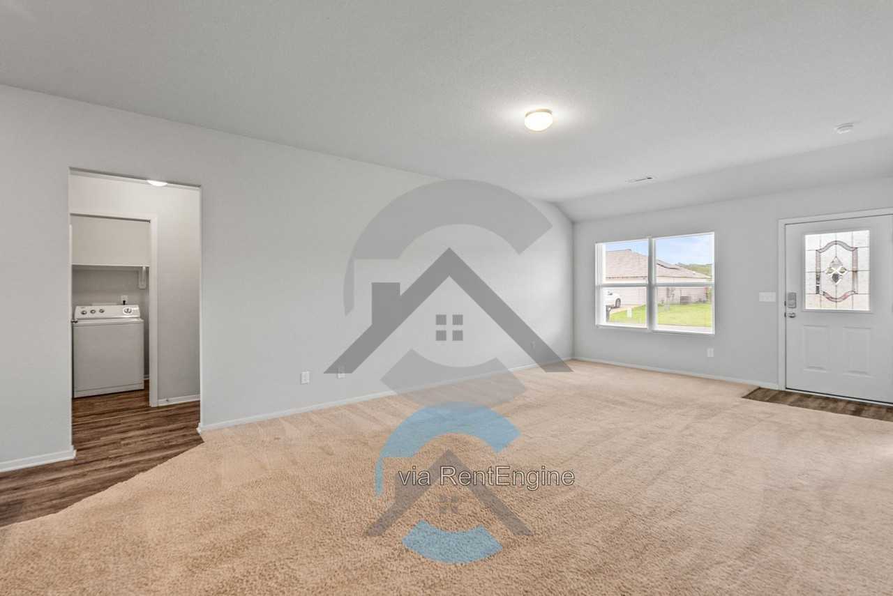 9 Summer Breeze Rd - Photo 3 of 16